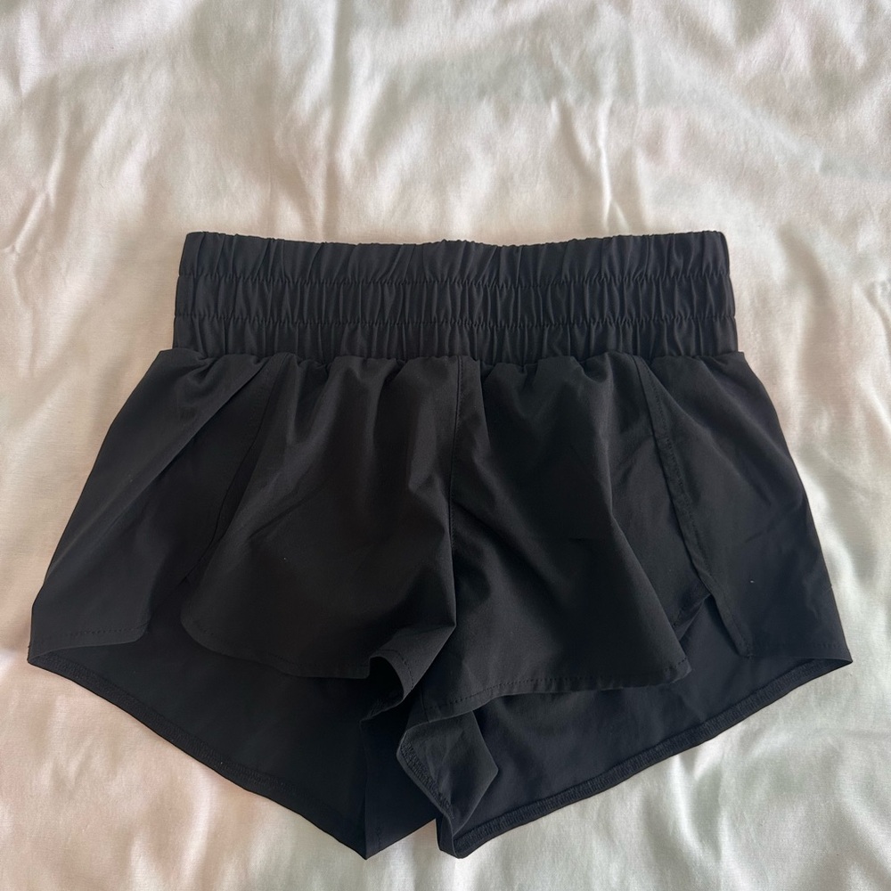 Zella Black Athletic Shorts with Elastic Waistband